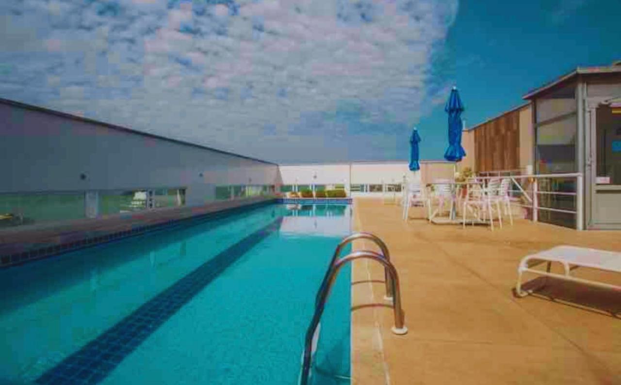 Flat Exclusivo No Hotel Ramada Macae, Smartv, Wifi 512Mbps, Piscina E Garagem Екстериор снимка